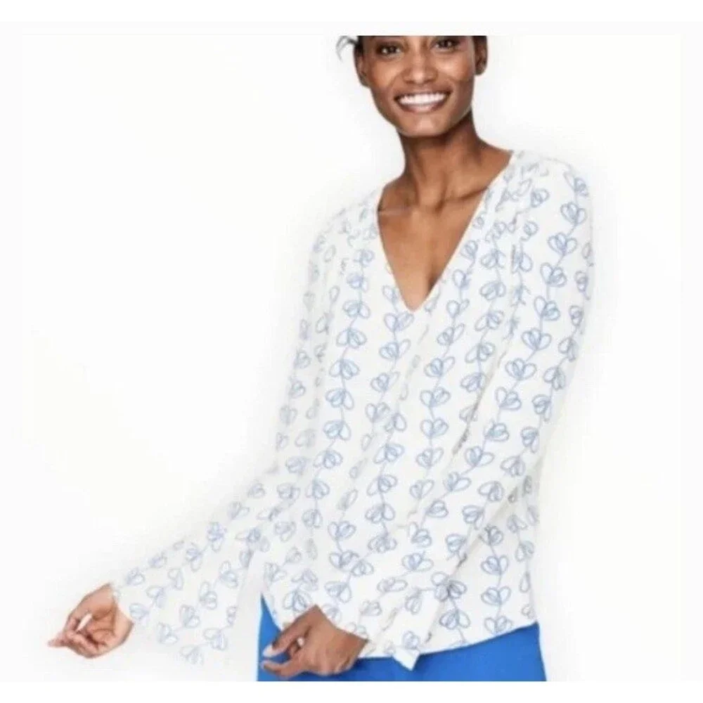 Boden Victoria Ivory Blue Climbing Vines Heart Print Top Blouse Size US 4 - Picture 2 of 10
